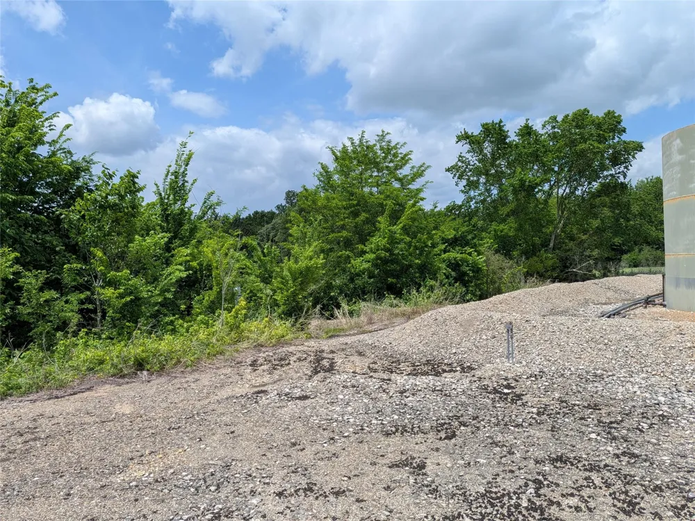 10 Fm 2562 Road Anderson, TX 77830