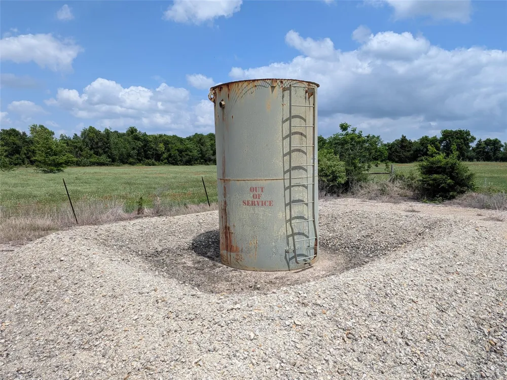 10 Fm 2562 Road Anderson, TX 77830