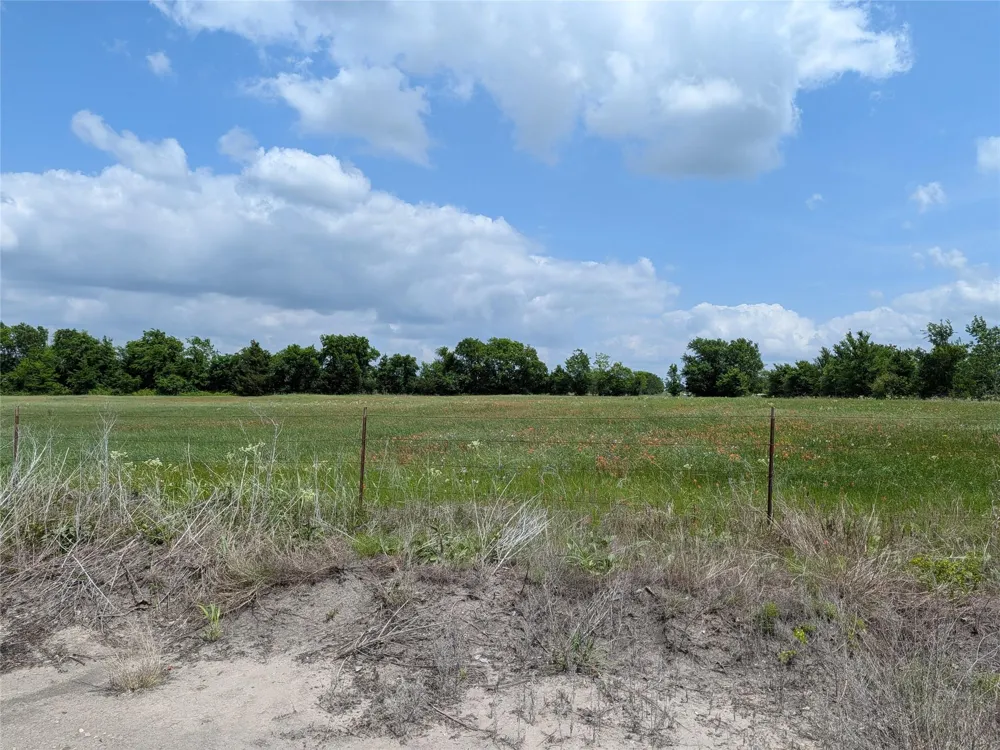 10 Fm 2562 Road Anderson, TX 77830