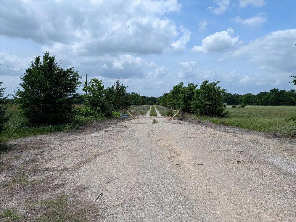 10 Fm 2562 Road Anderson, TX 77830