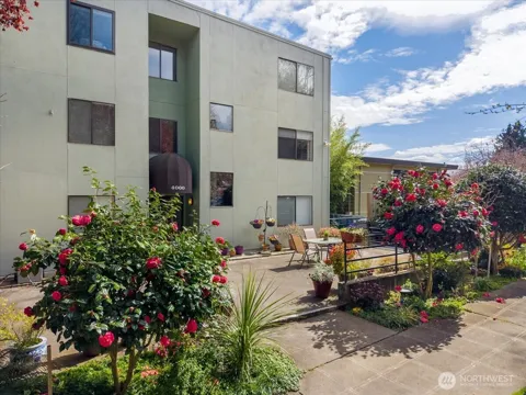 4000 24th Avenue W #202