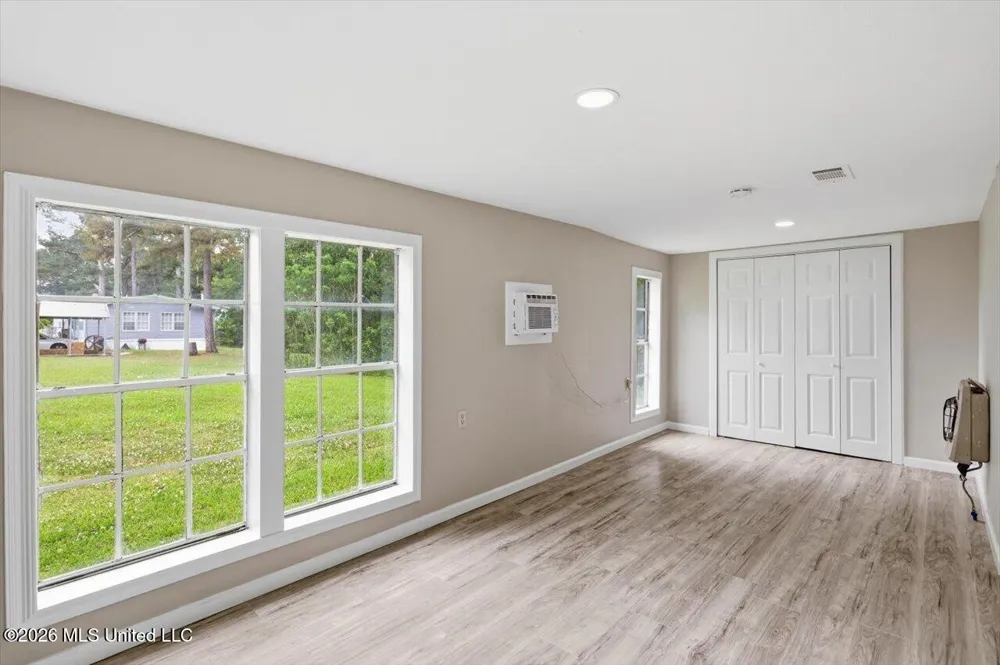 668 Rose Hill Road Mendenhall, MS 39114