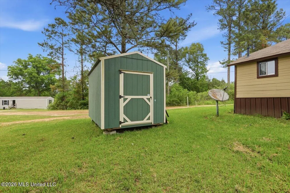 668 Rose Hill Road Mendenhall, MS 39114