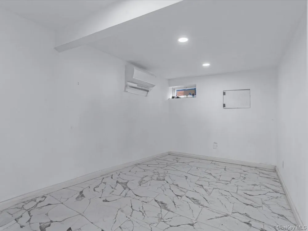 21 James Ll Burrell Avenue Hempstead, NY 11550