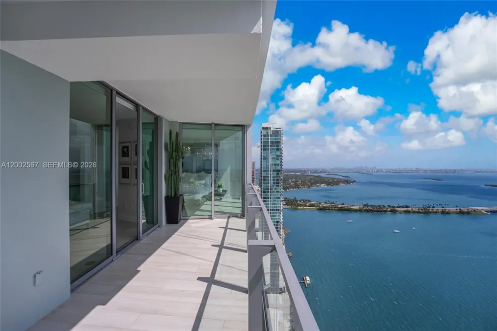 2900 NE 7th Ave #4003 Miami, FL 33137