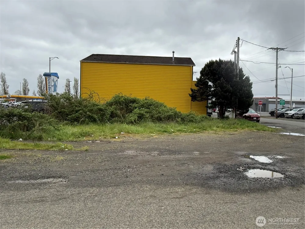 110 S Harbor Street Aberdeen, WA 98520