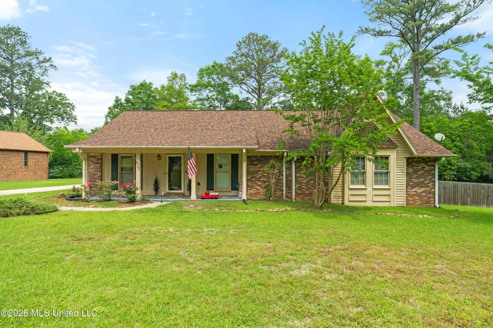 623 Cherry Lane Laurel, MS 39440
