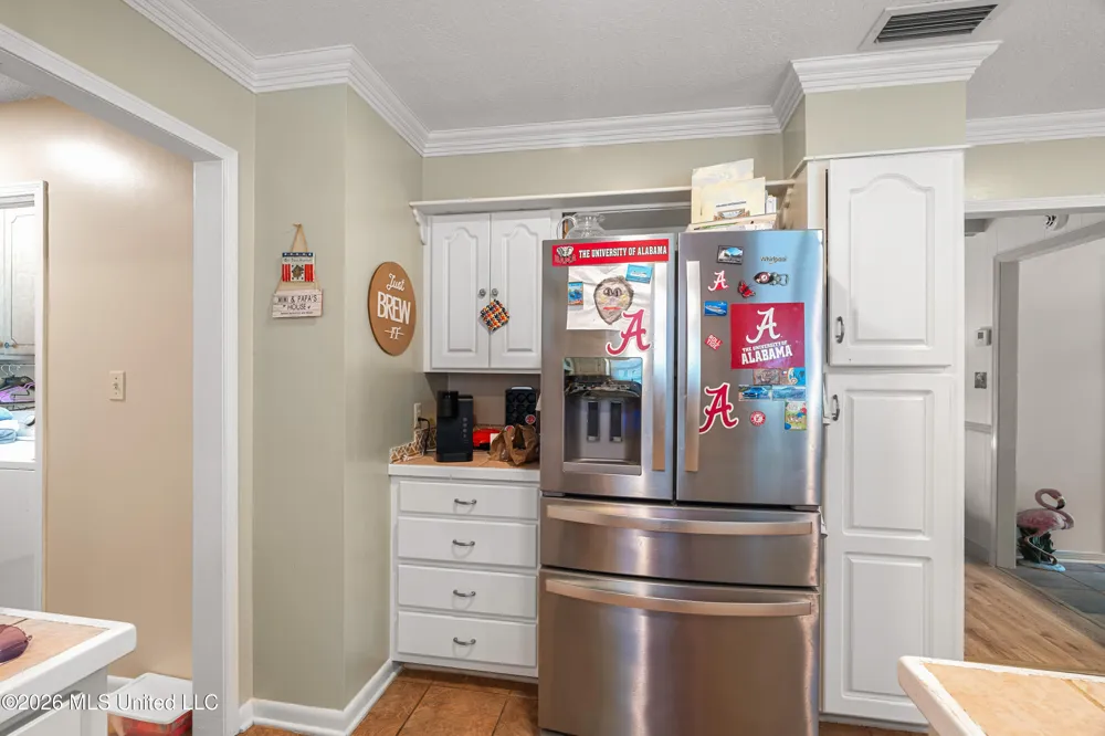 623 Cherry Lane Laurel, MS 39440