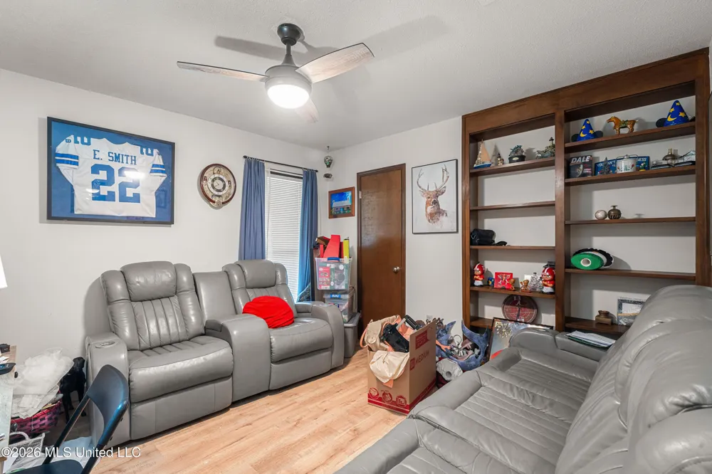 623 Cherry Lane Laurel, MS 39440
