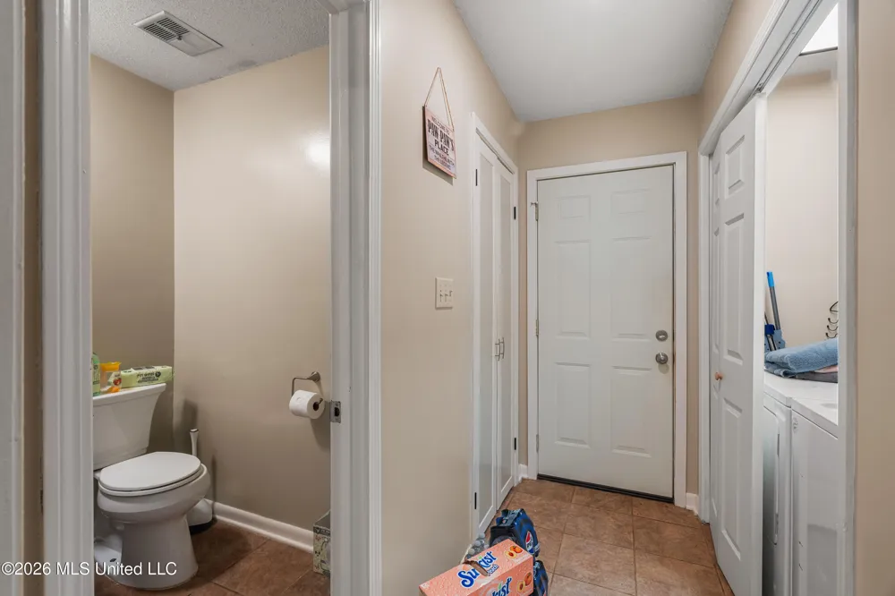 623 Cherry Lane Laurel, MS 39440