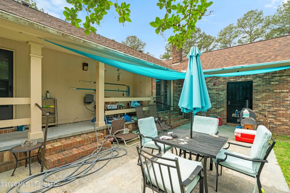 623 Cherry Lane Laurel, MS 39440