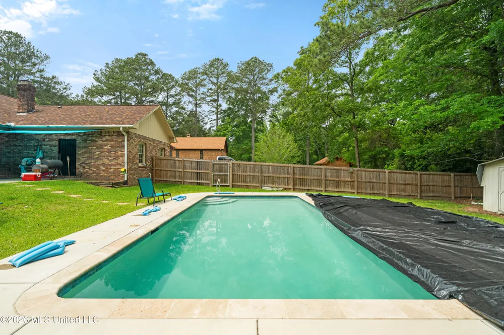 623 Cherry Lane Laurel, MS 39440