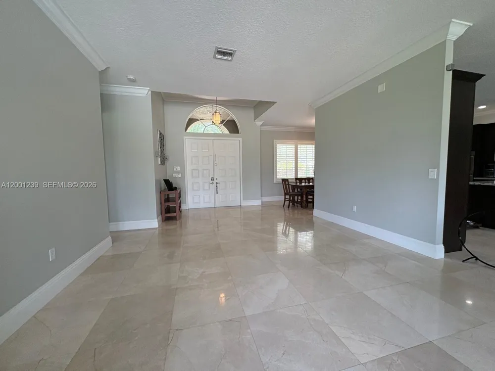 13805 SW 41st St Davie, FL 33330