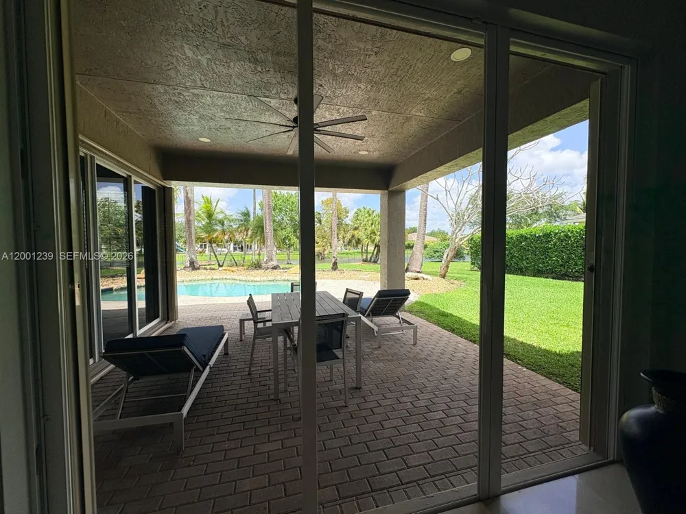 13805 SW 41st St Davie, FL 33330