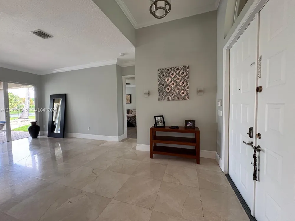 13805 SW 41st St Davie, FL 33330