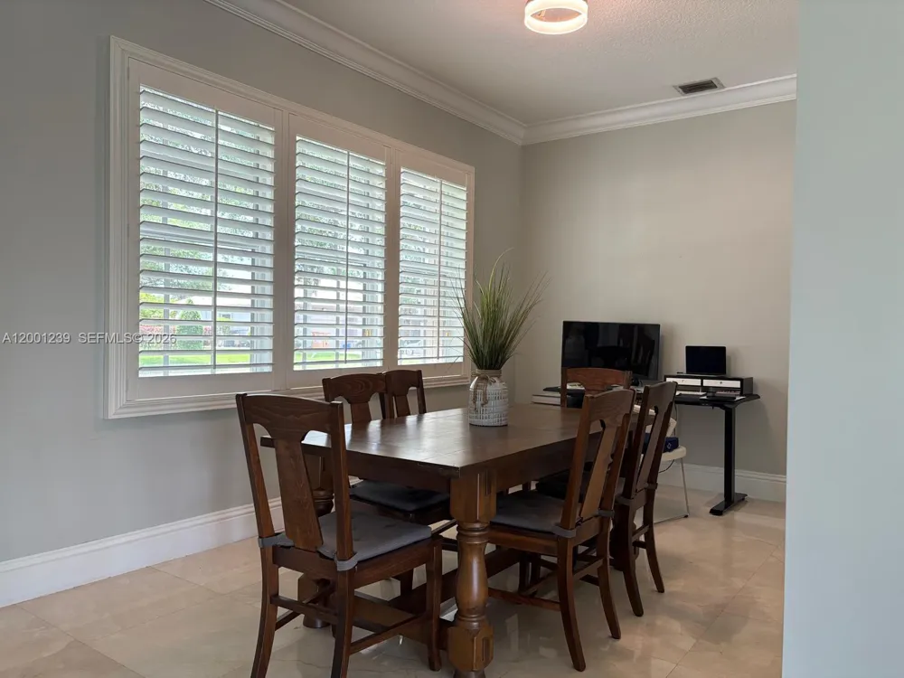 13805 SW 41st St Davie, FL 33330