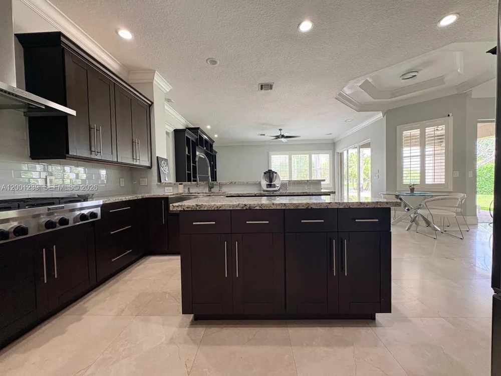 13805 SW 41st St Davie, FL 33330