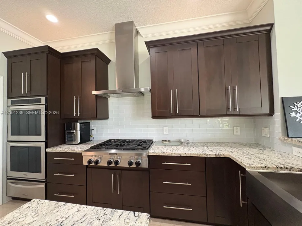 13805 SW 41st St Davie, FL 33330