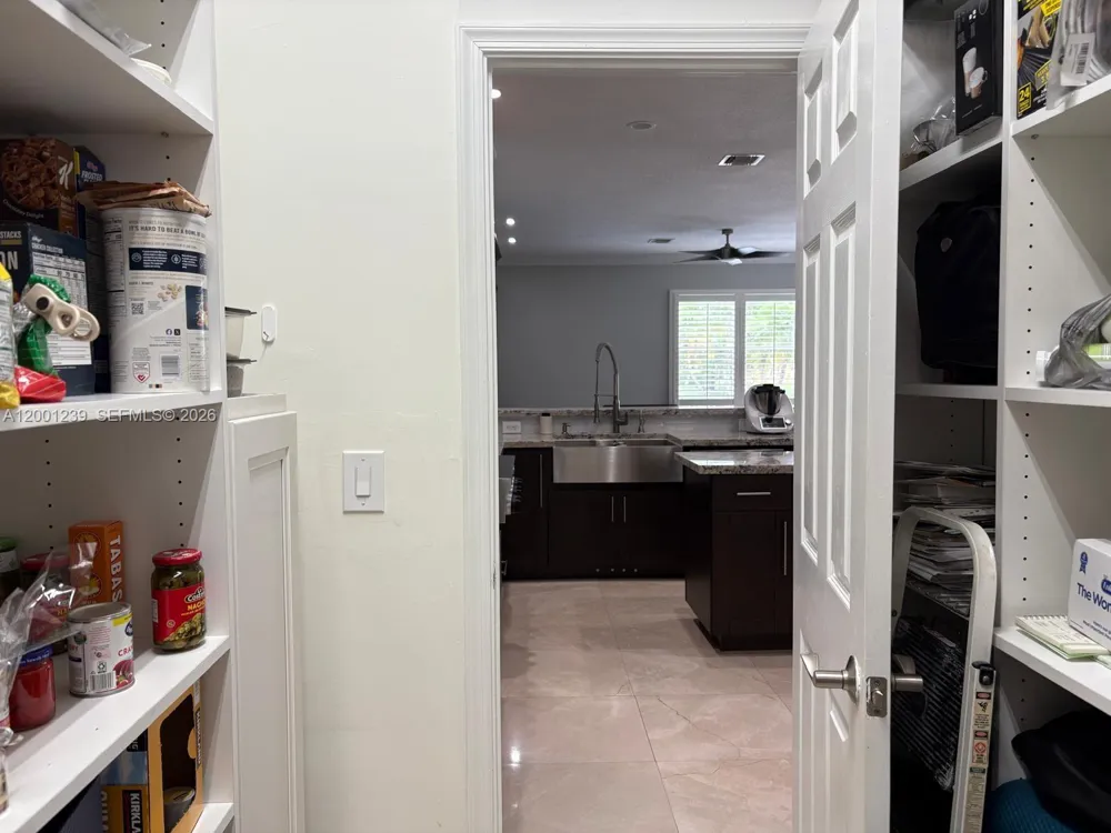 13805 SW 41st St Davie, FL 33330