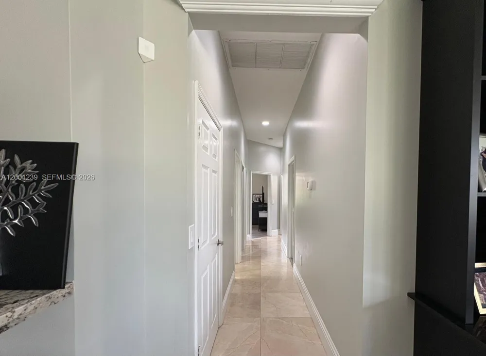 13805 SW 41st St Davie, FL 33330
