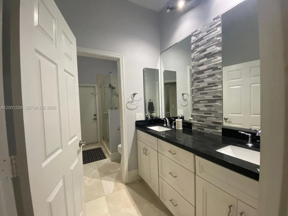 13805 SW 41st St Davie, FL 33330