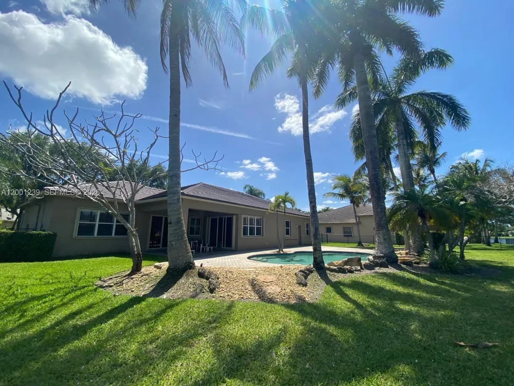 13805 SW 41st St Davie, FL 33330