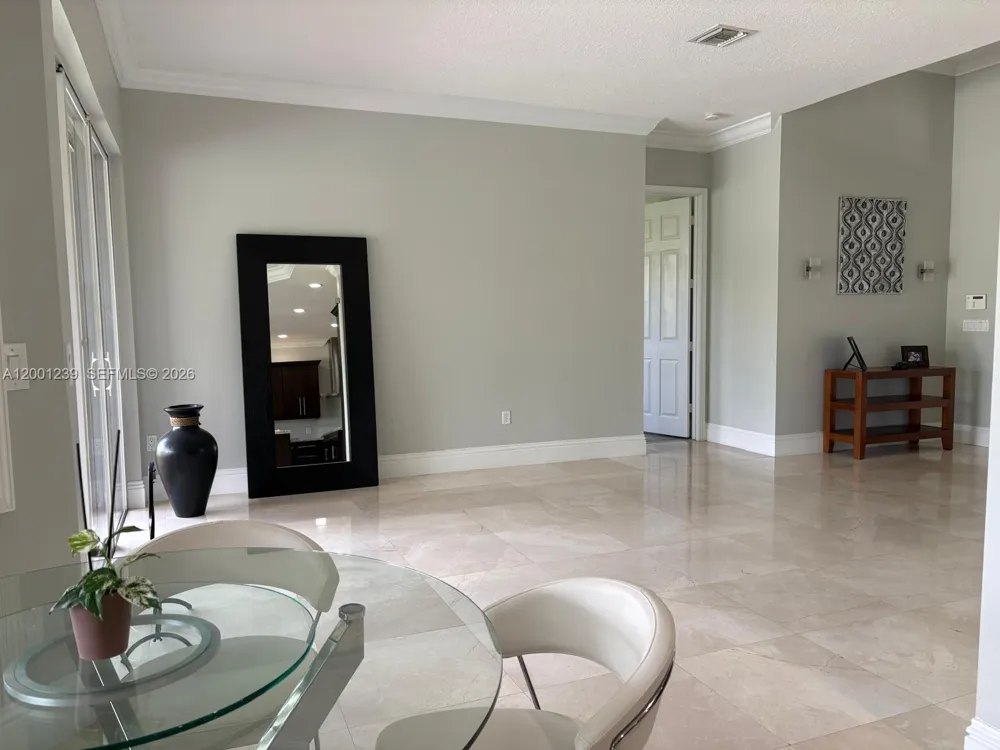 13805 SW 41st St Davie, FL 33330