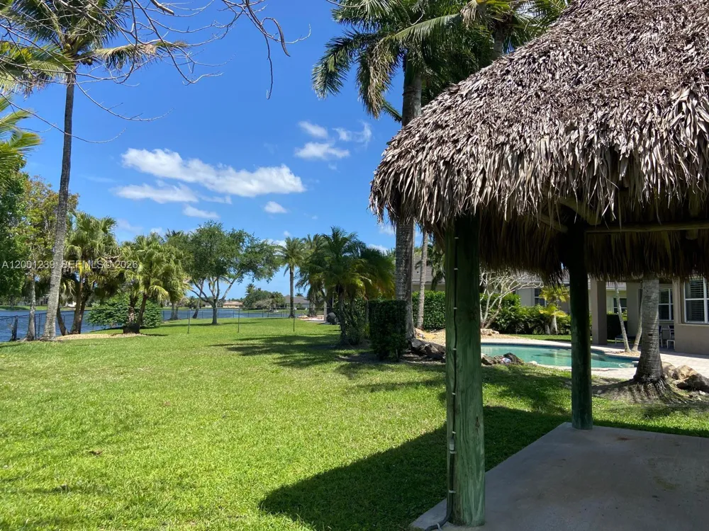 13805 SW 41st St Davie, FL 33330