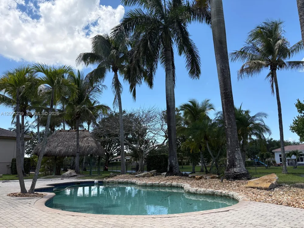 13805 SW 41st St Davie, FL 33330