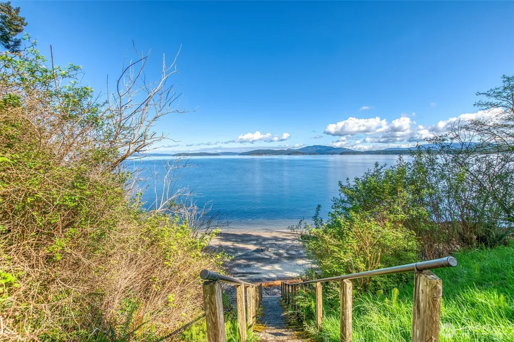 27 Bramblewood Lane Friday Harbor, WA 98250