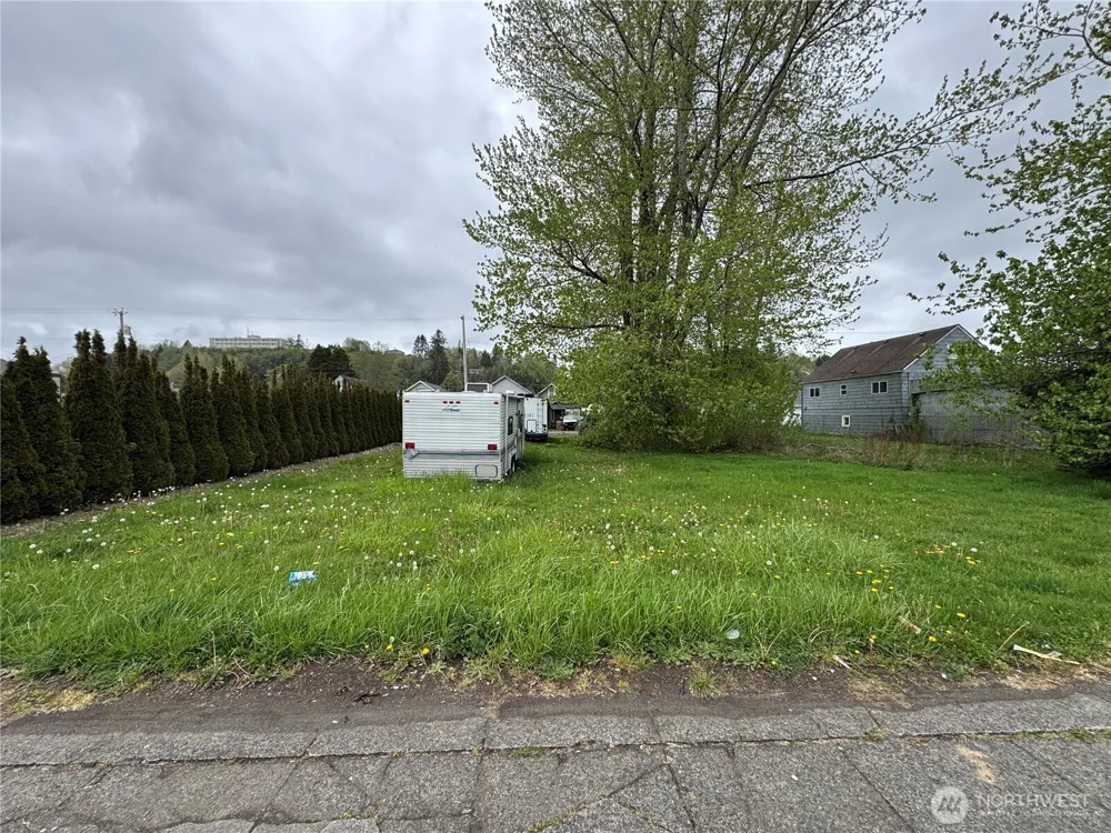 2210 Simpson Avenue Aberdeen, WA 98520