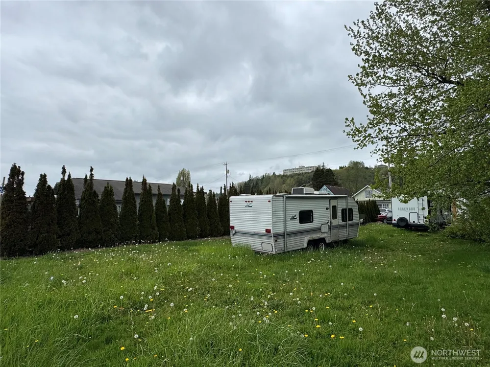 2210 Simpson Avenue Aberdeen, WA 98520
