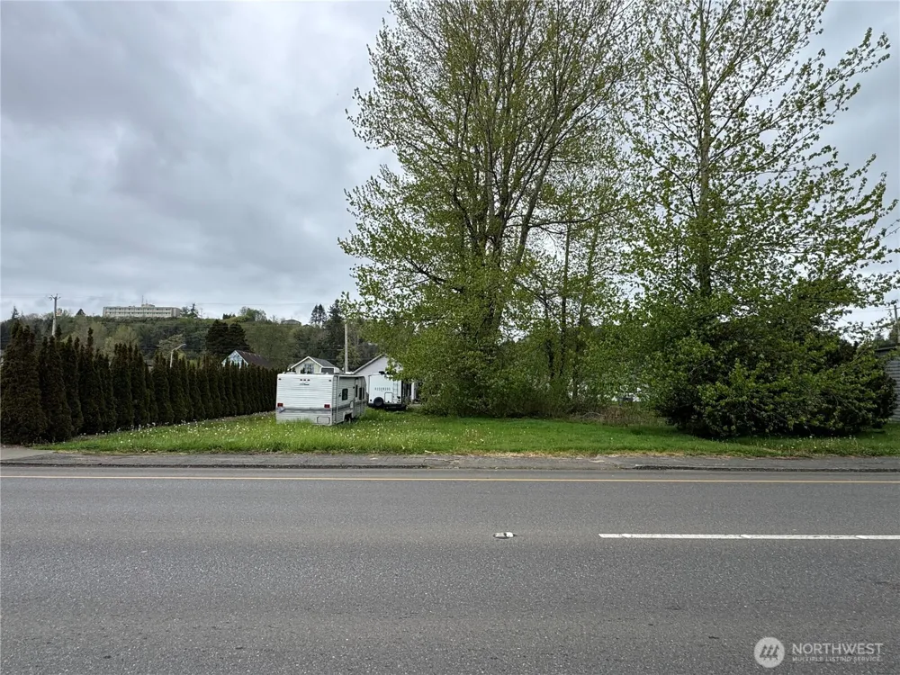 2210 Simpson Avenue Aberdeen, WA 98520