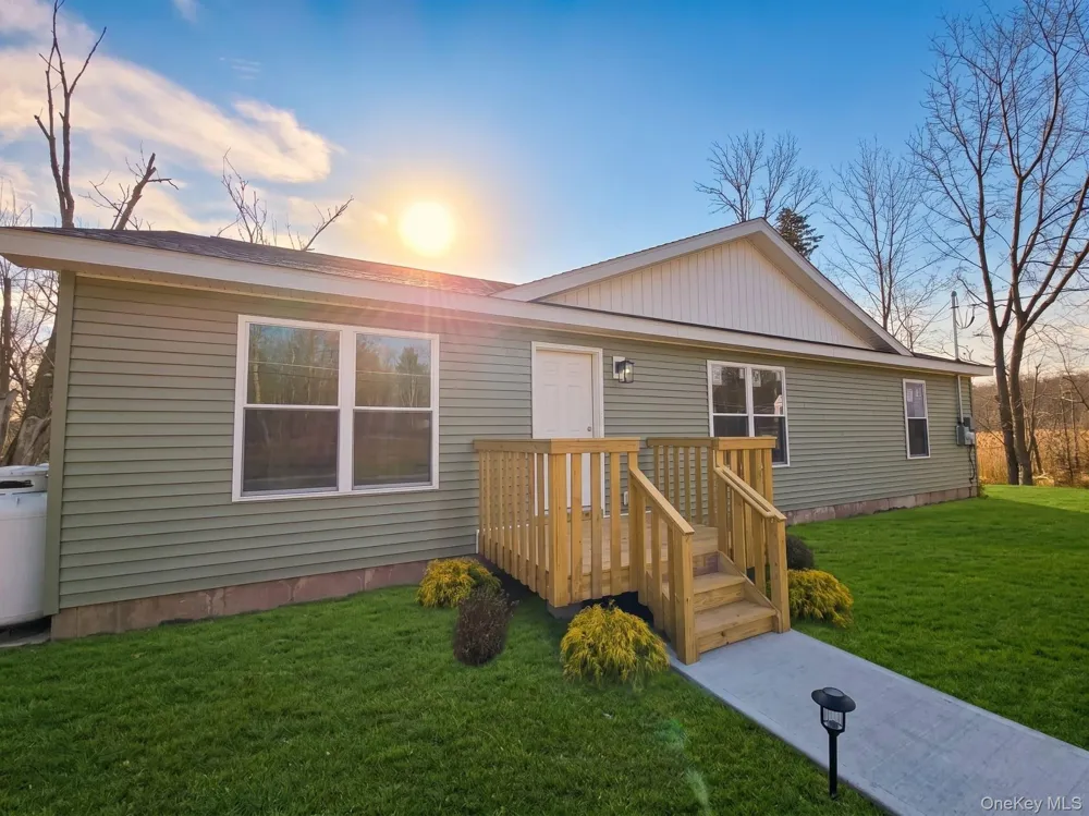 23 Spring Street Monticello, NY 12701
