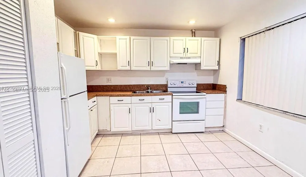 5100 SW 41st St #115 Pembroke Park, FL 33023