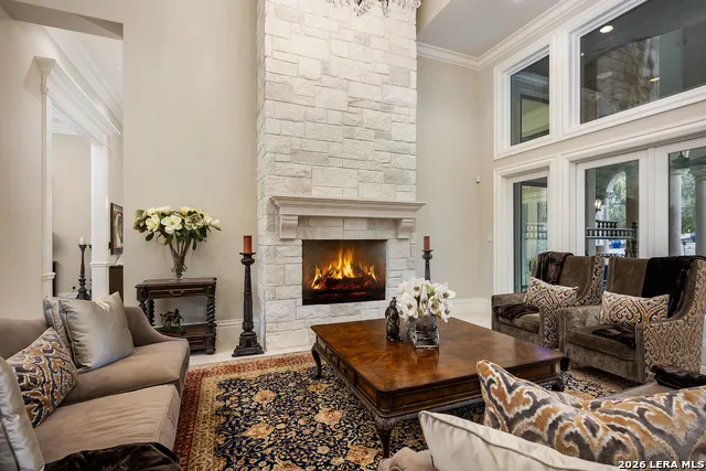 11 Vineyard Dr. San Antonio, TX 78257