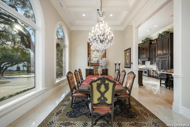 11 Vineyard Dr. San Antonio, TX 78257