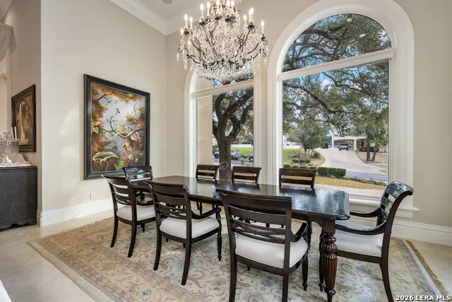 11 Vineyard Dr. San Antonio, TX 78257