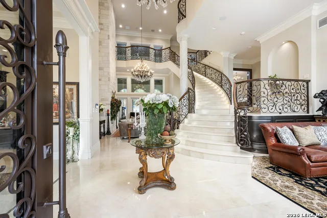 11 Vineyard Dr. San Antonio, TX 78257