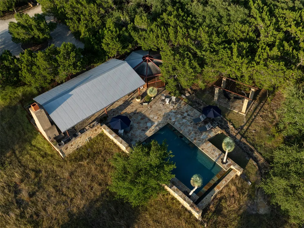 5818 Ranch Road 165 Blanco, TX 78606