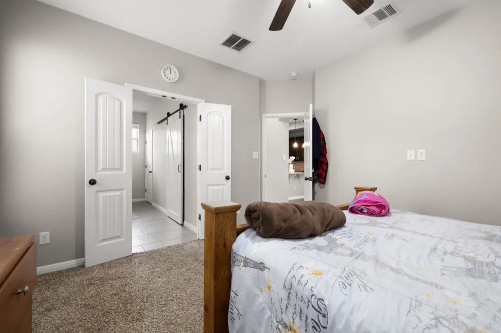 1401 Little Elm Trail #215 Cedar Park, TX 78613