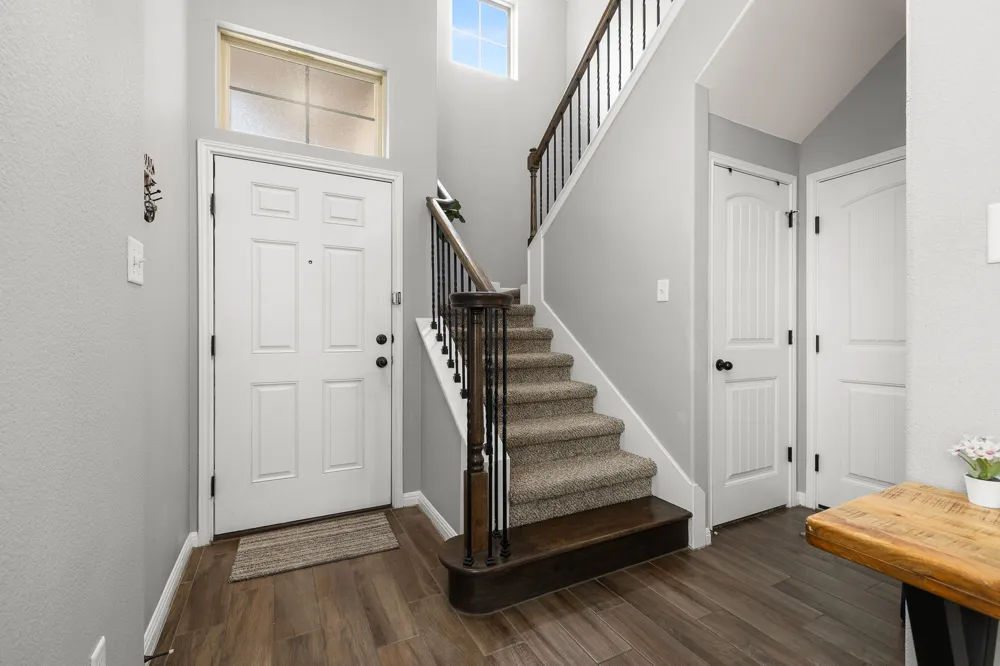 1401 Little Elm Trail #215 Cedar Park, TX 78613