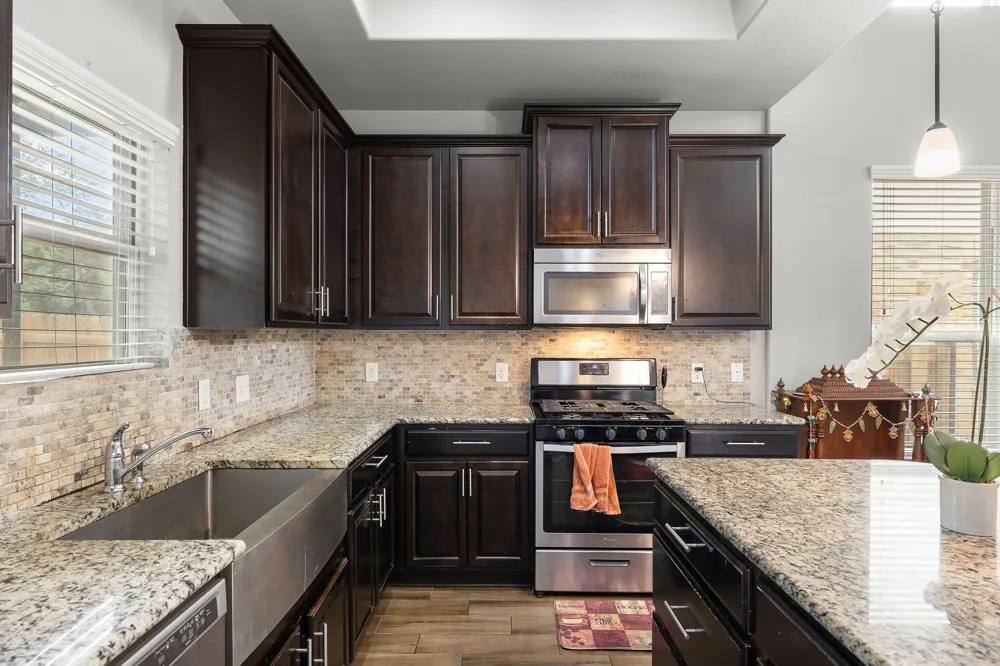 1401 Little Elm Trail #215 Cedar Park, TX 78613