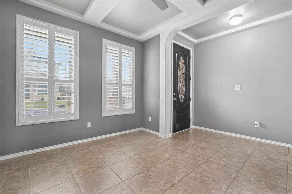 6227 Aviara Drive #E3 Austin, TX 78735