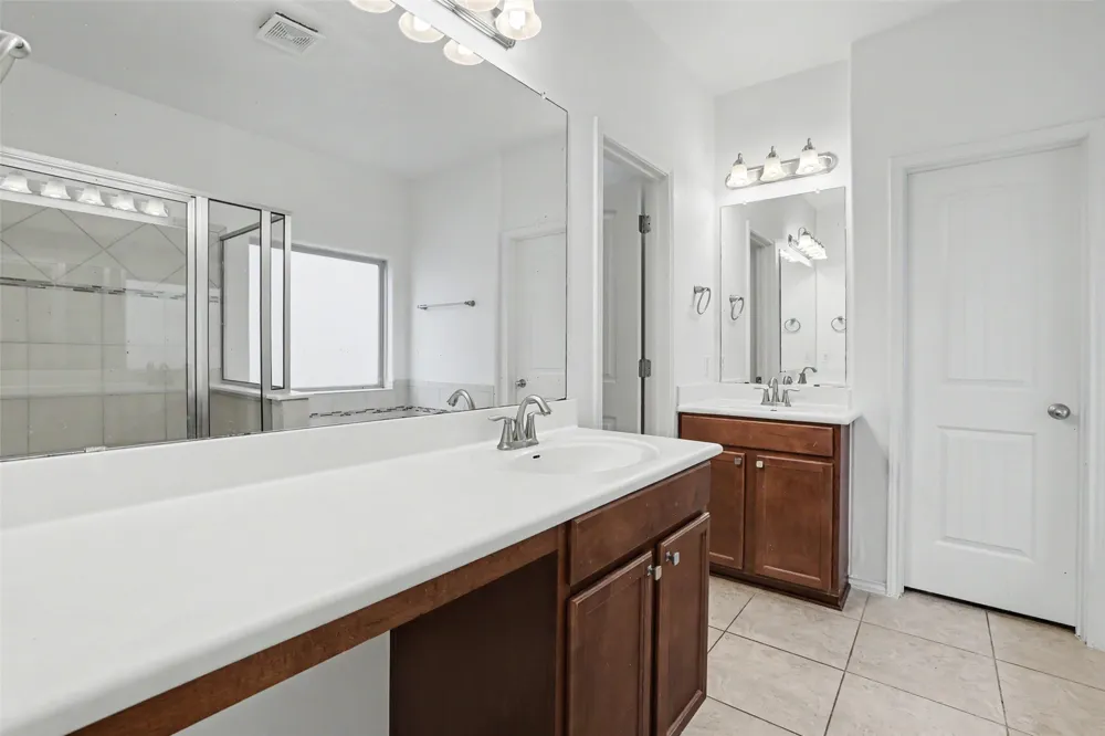 6227 Aviara Drive #E3 Austin, TX 78735