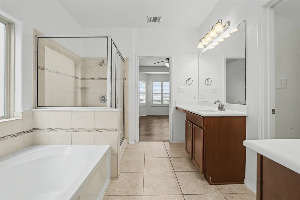 6227 Aviara Drive #E3 Austin, TX 78735
