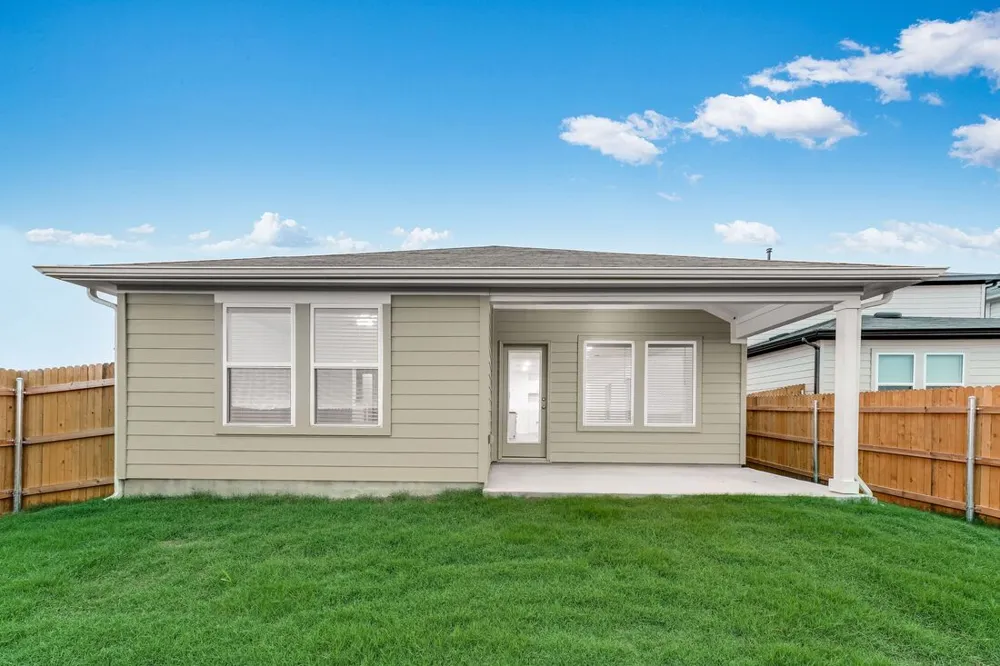 14130 Edna Maxine Walk Del Valle, TX 78617