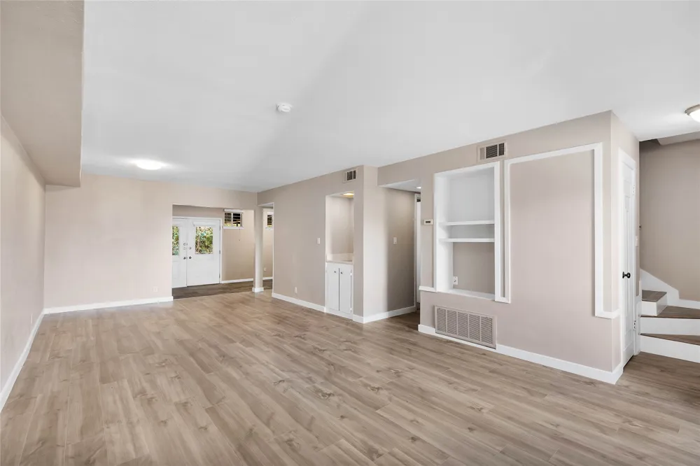 3607 Las Colinas Drive #B Austin, TX 78731