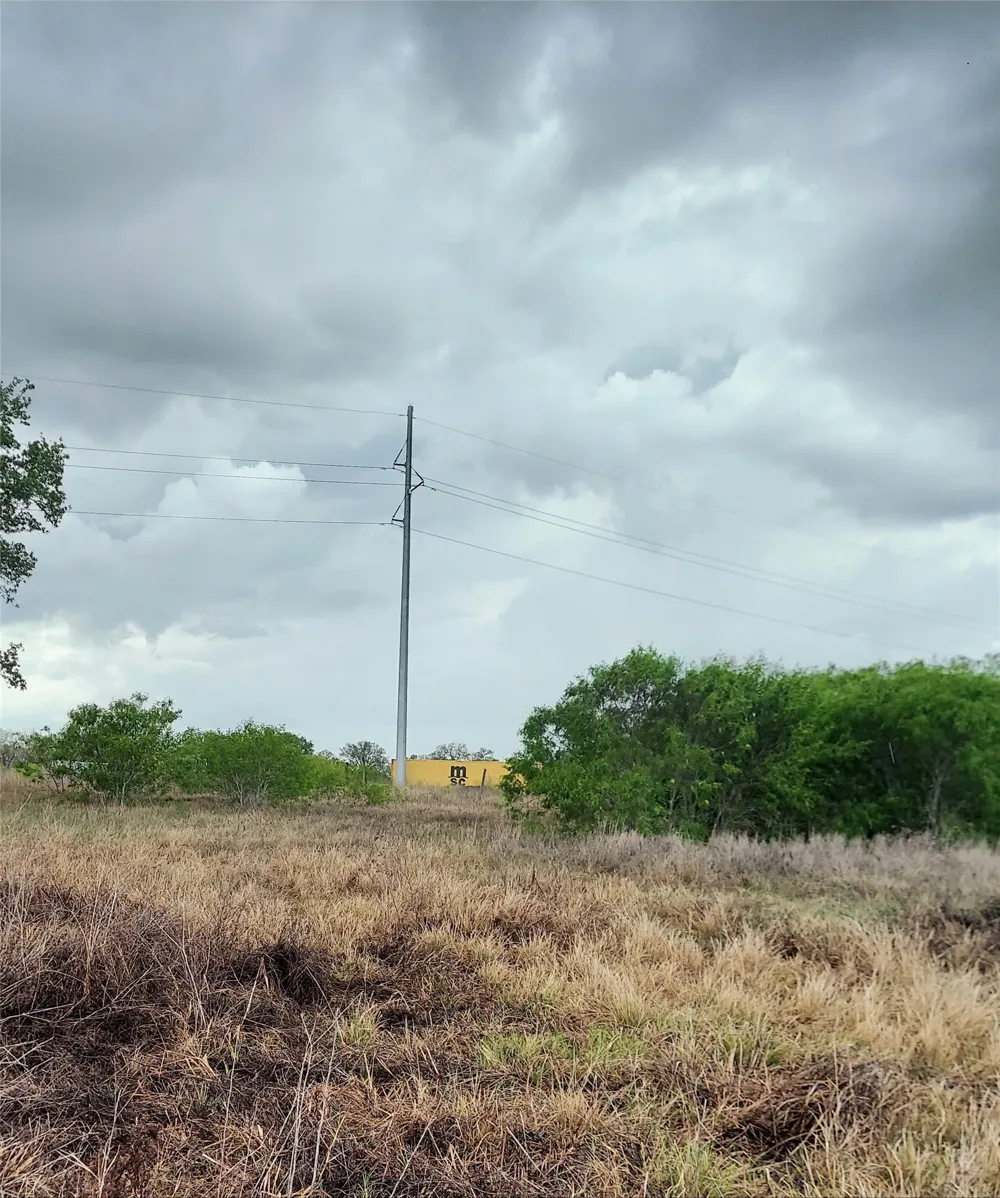 1060 Fox Lane #Tract 4 Lockhart, TX 78644