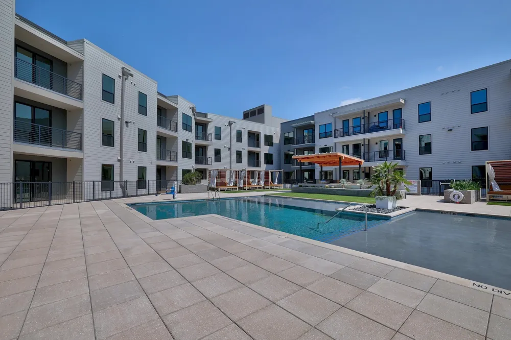 1701 Simond Avenue #215 Austin, TX 78723